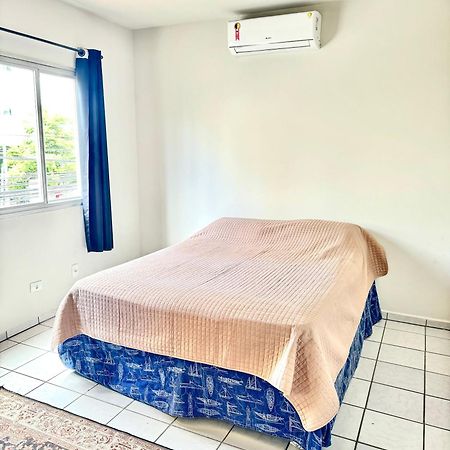 Apartamento No Centro Balneario Camboriu Exterior foto